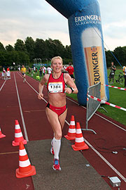 schnell auf 10km: Monika Schalla, Lauffreunde Olching (Foto: Martin Schmitz)
